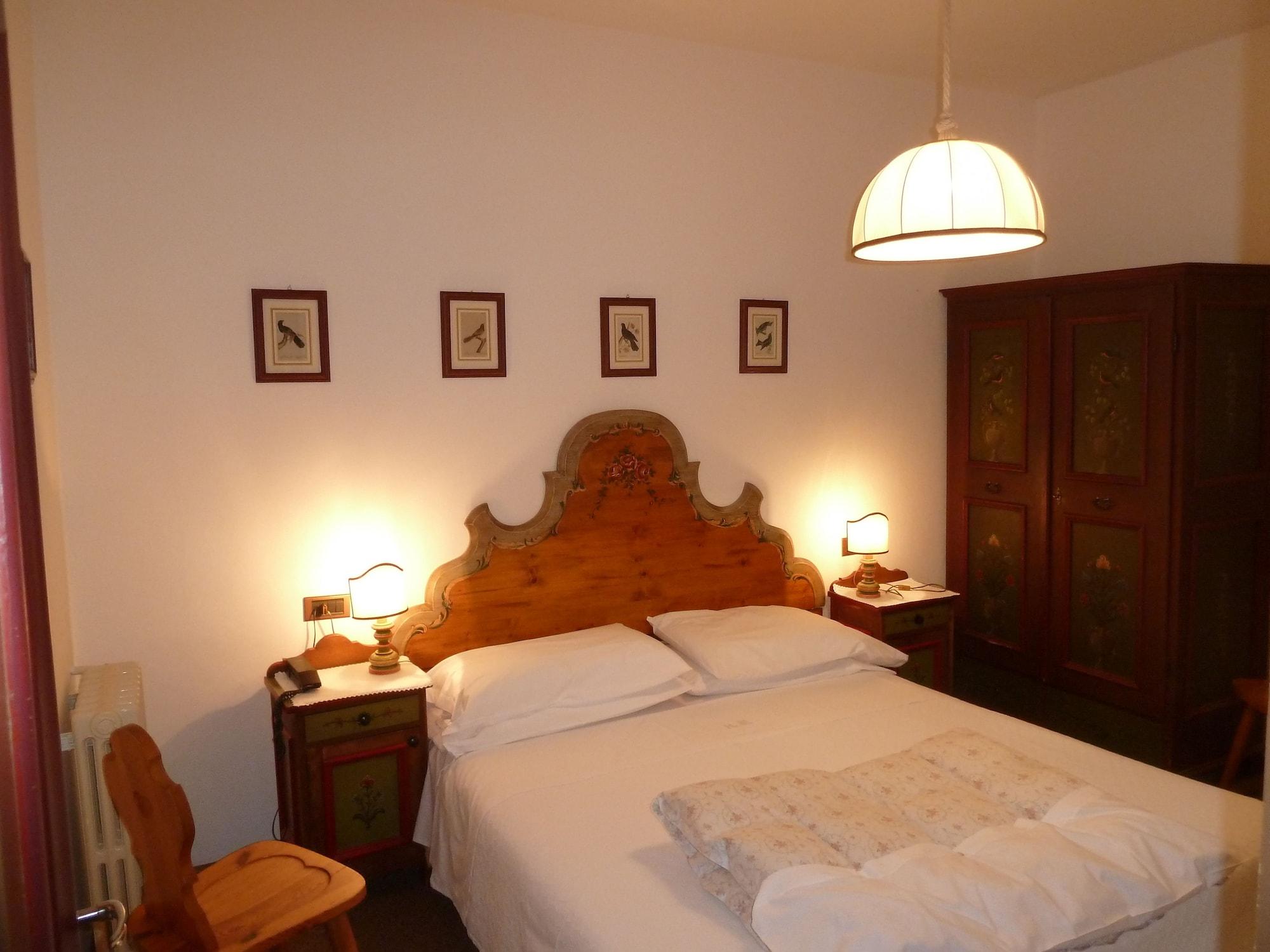 Hotel Menardi Кортина-д'Ампеццо Экстерьер фото