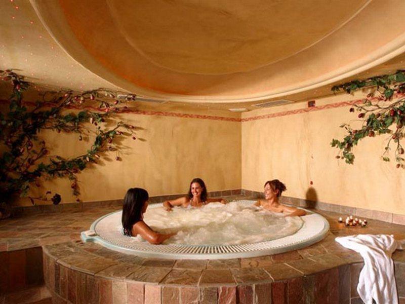 Hotel Menardi Кортина-д'Ампеццо Экстерьер фото